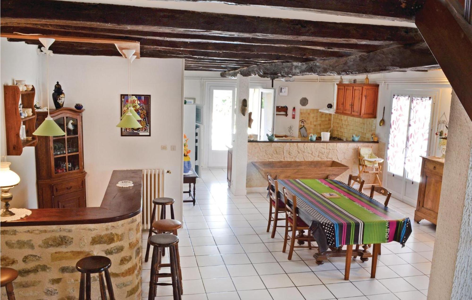 Amazing Home In Ladornac With Kitchen La Dornac Esterno foto